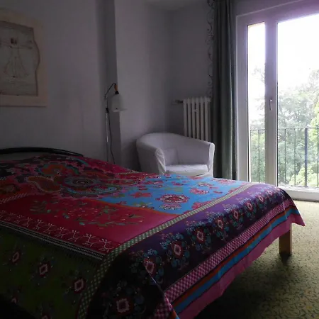 Pension/bed And Breakfast Pangea Alojamento de Acomodação e Pequeno-almoço